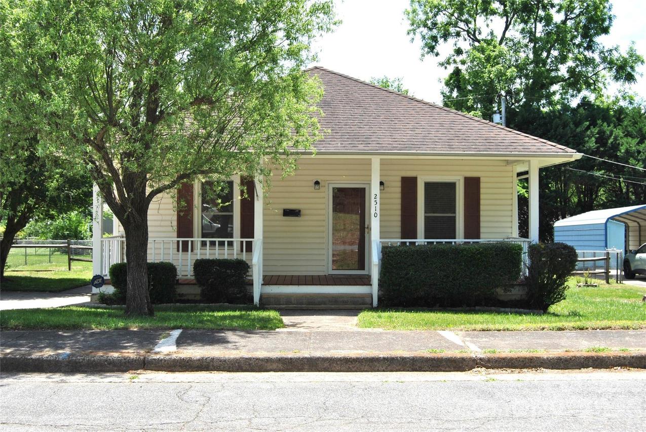 2510 Boundary St., Belmont, NC 28012