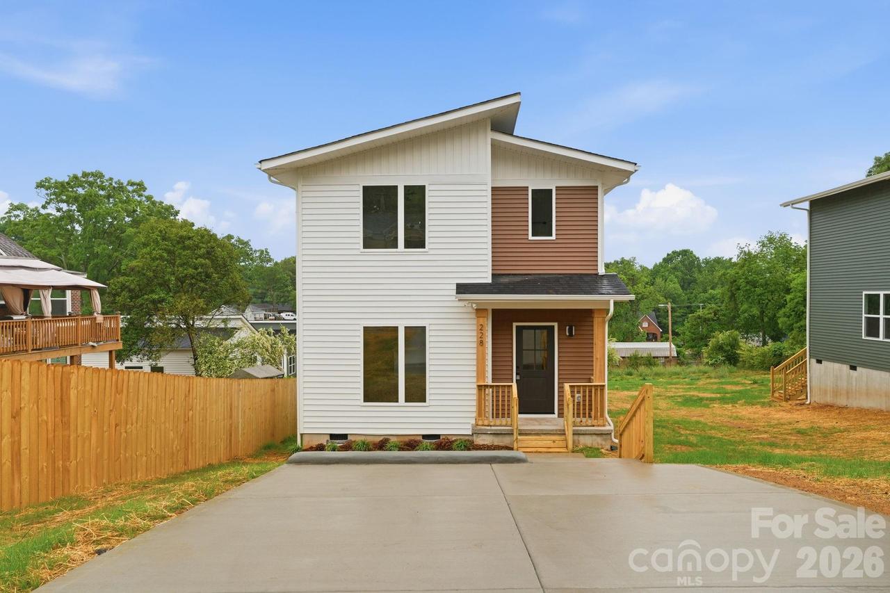228 Summit Ave., Albemarle, NC 28001