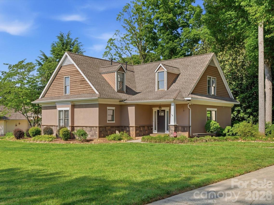 911 Weymouth Dr., Gastonia, NC 28056