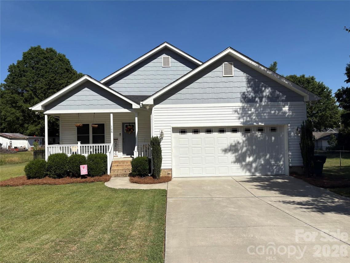 106 Hilltop St., Stanfield, NC 28163