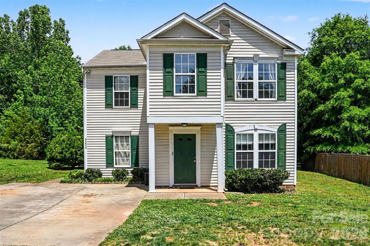 9306 Tiger Lily Ln., Charlotte, NC 28215