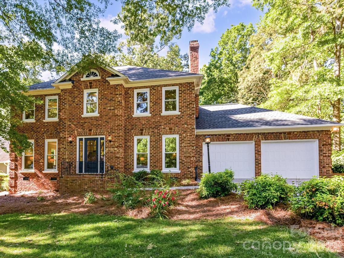 9912 Hanover Hollow Dr., Charlotte, NC 28210