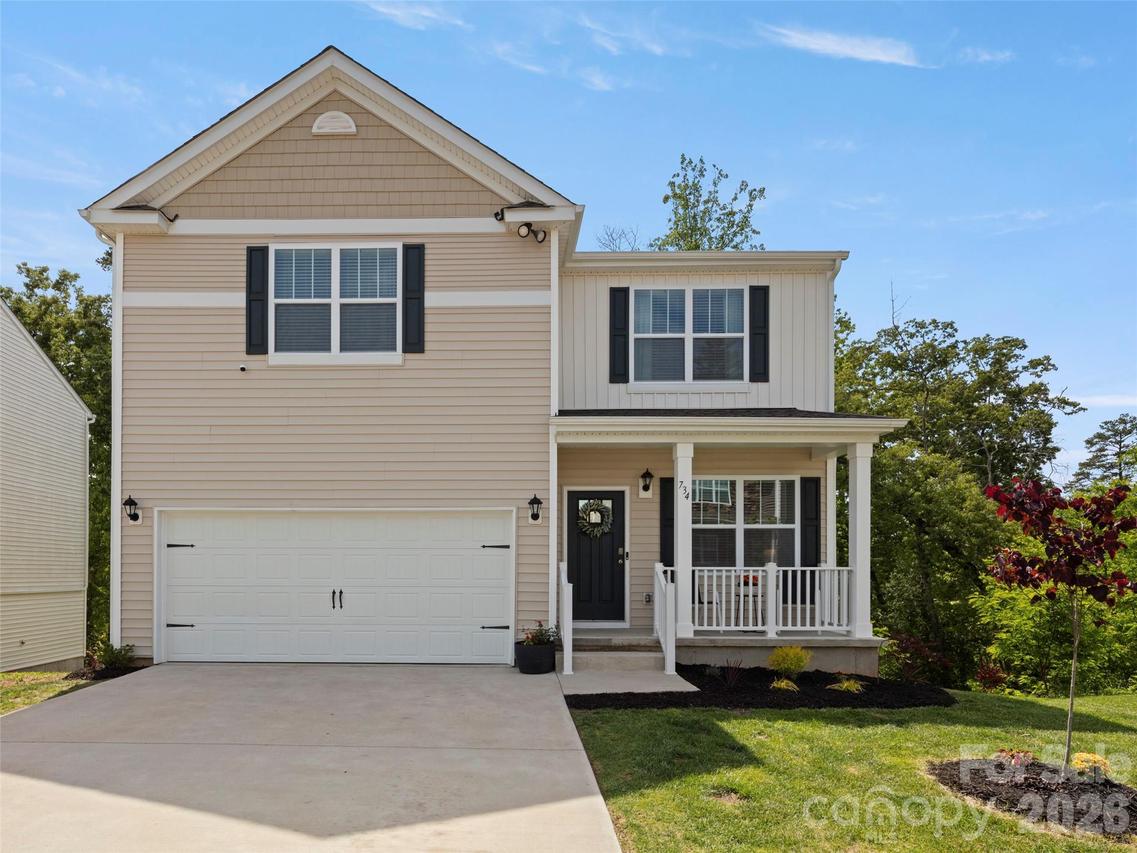 734 Fountain Park Blvd., Asheville, NC 28806