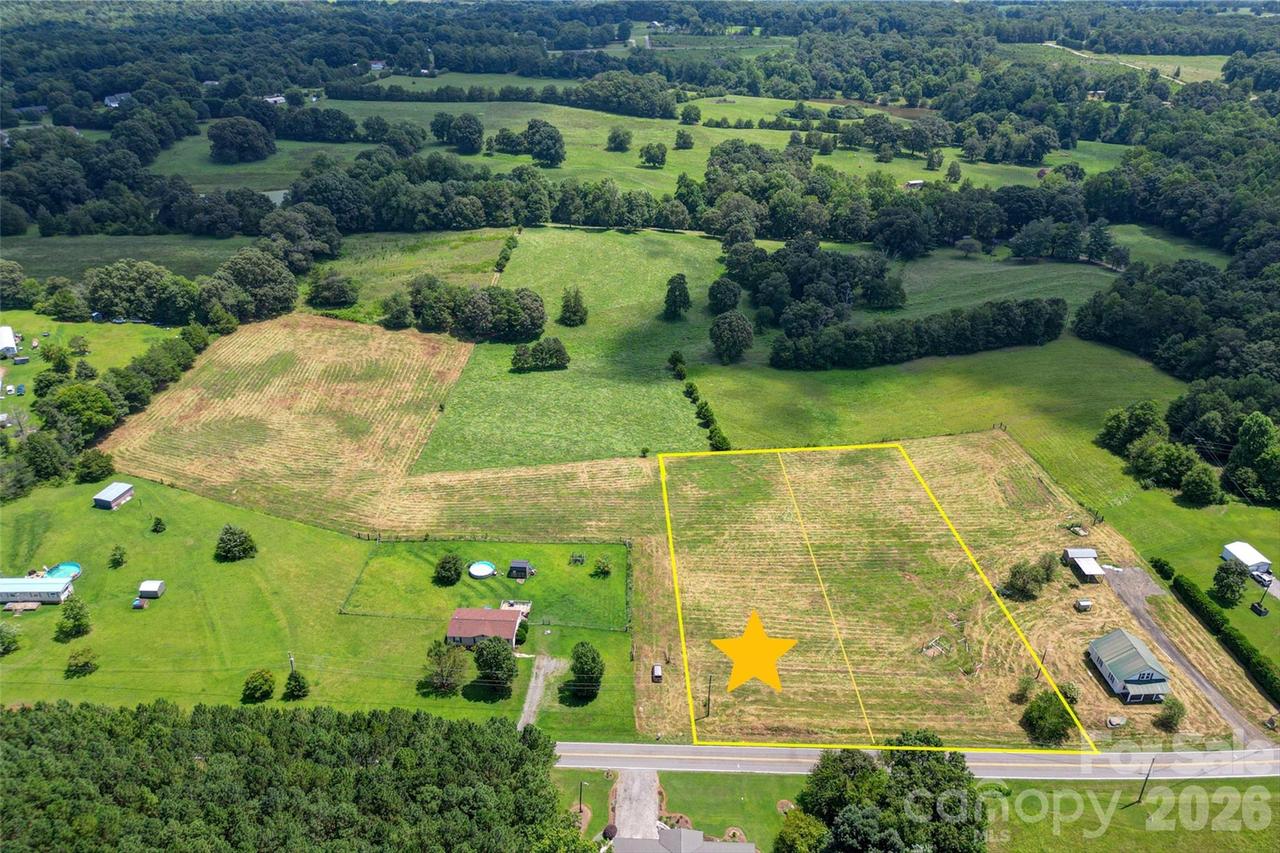 Johnny Martin Ln., Stony Point, NC 28678