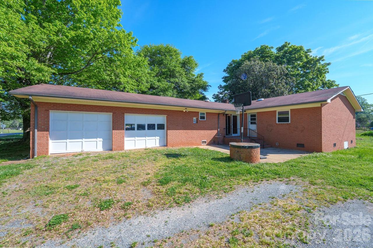 5201 Flay Rd., Lincolnton, NC 28092