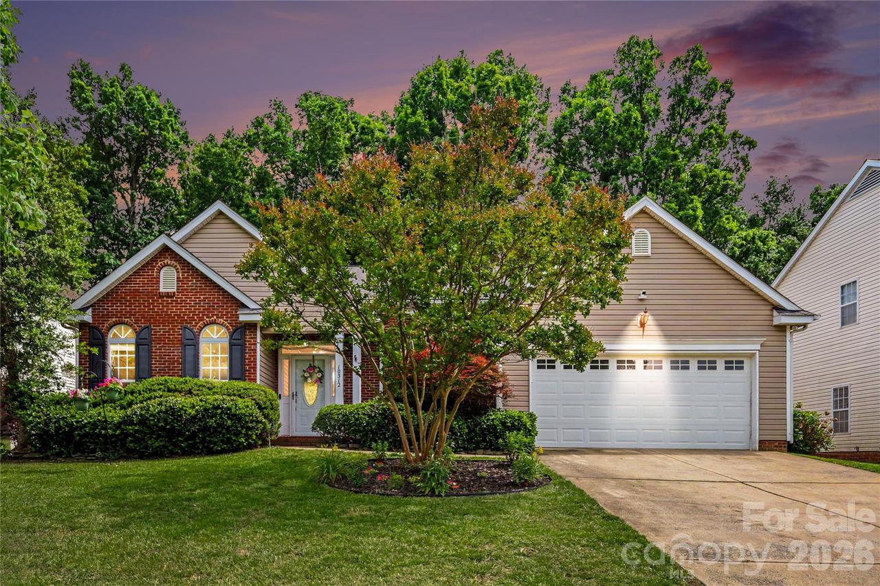 10312 Fairbourne Ct., Charlotte, NC 28269