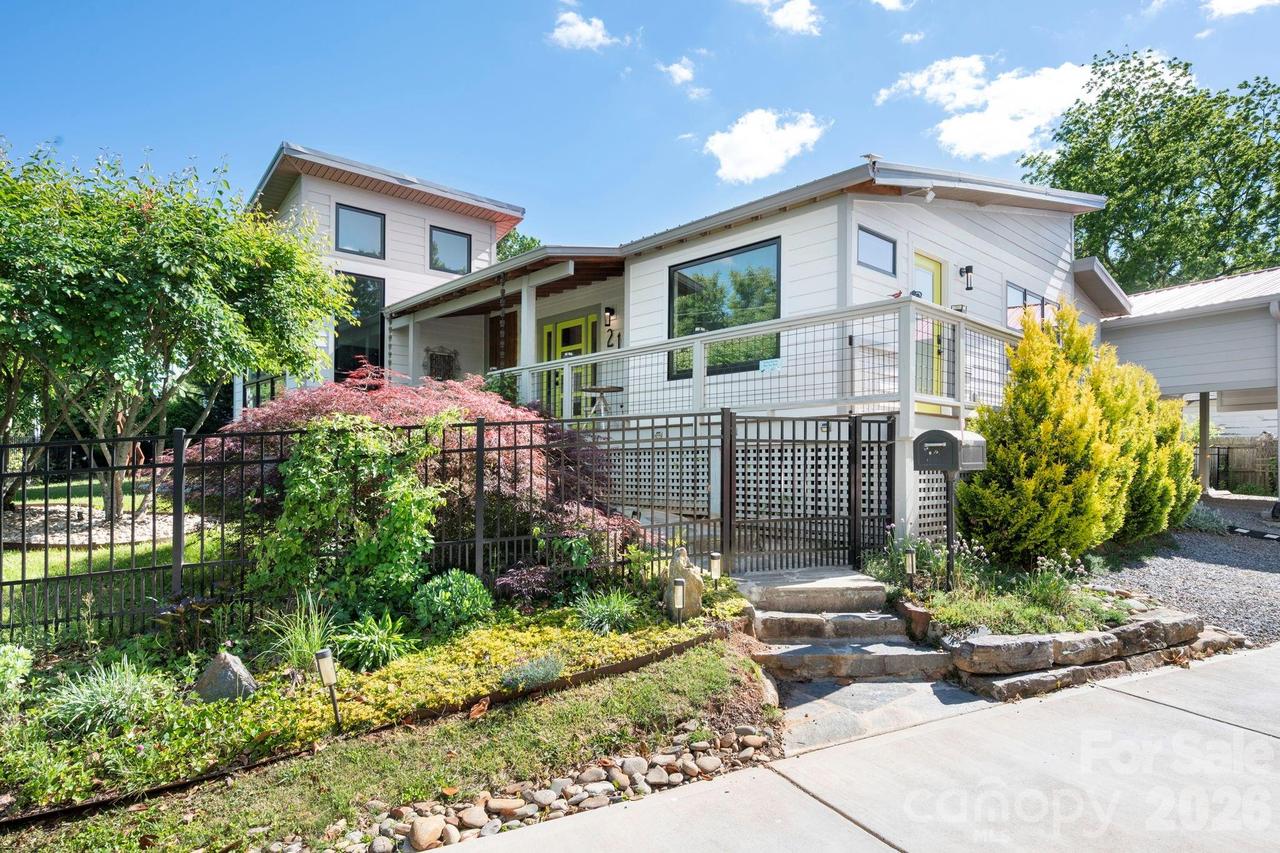 21 & 19 Crescent St., Asheville, NC 28801