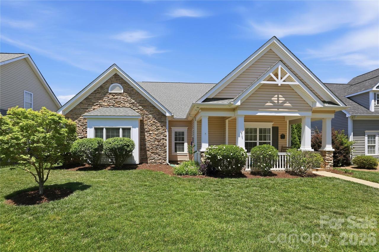 1008 Triple Crown Dr., Indian Trail, NC 28079
