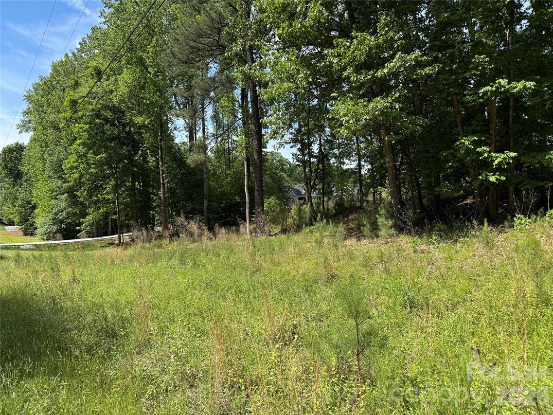 426 Morrison Farm Rd., Troutman, NC 28166