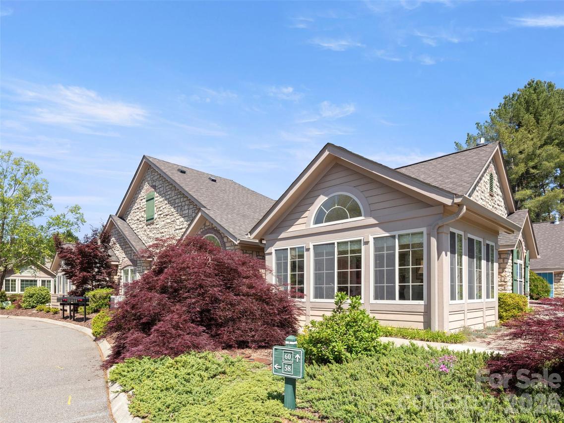 58 Mountain Meadow Cir., Weaverville, NC 28787