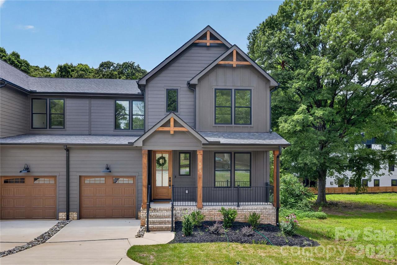 421 W Cama St., Charlotte, NC 28217