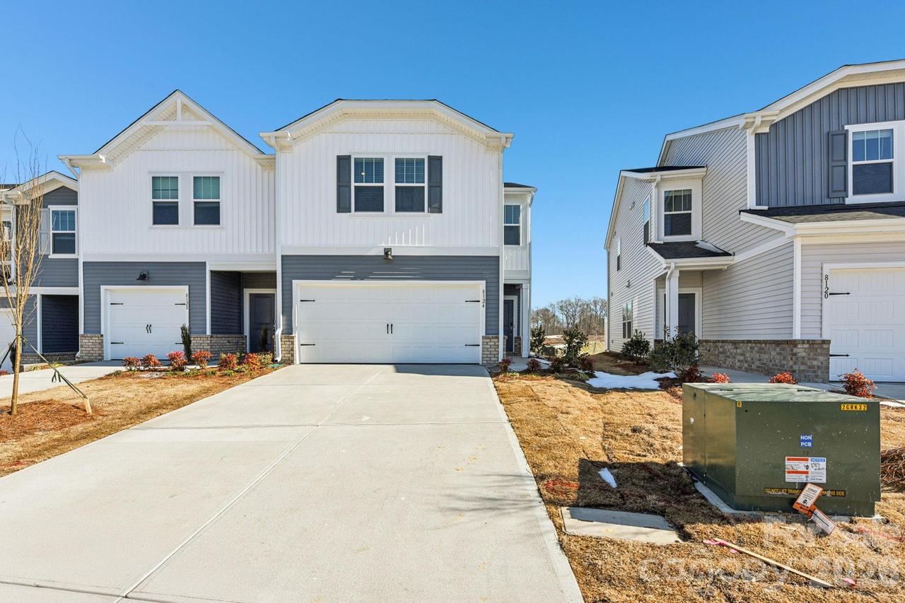 9036 Foggy Brook Loop, Charlotte, NC 28216