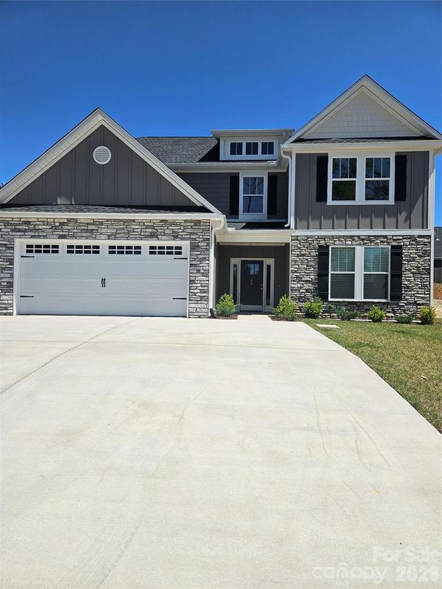 66 Orwell Dr., Fletcher, NC 28732