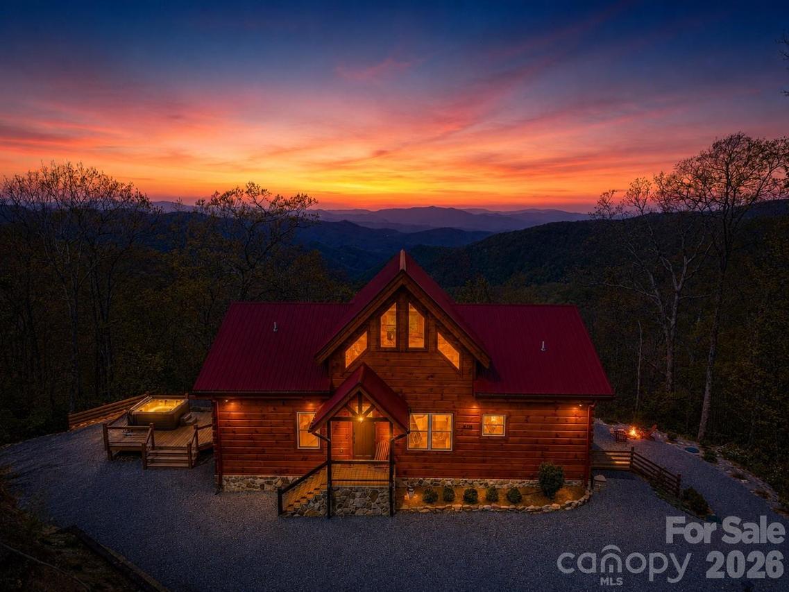 716 Equestrian Dr., Bryson City, NC 28713