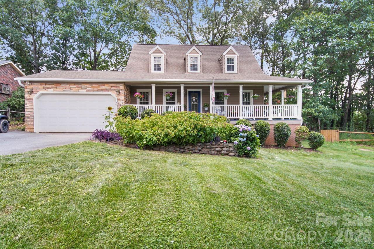7813 Red Robin Tr., Denver, NC 28037