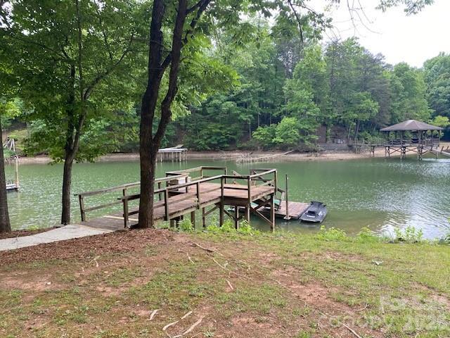 536 Oak Tree Rd., Mooresville, NC 28117