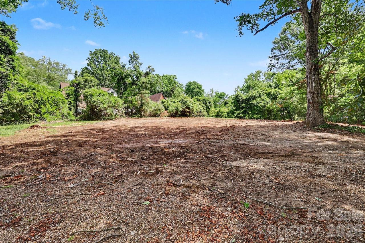 6510 Sharon Hills Rd., Charlotte, NC 28210