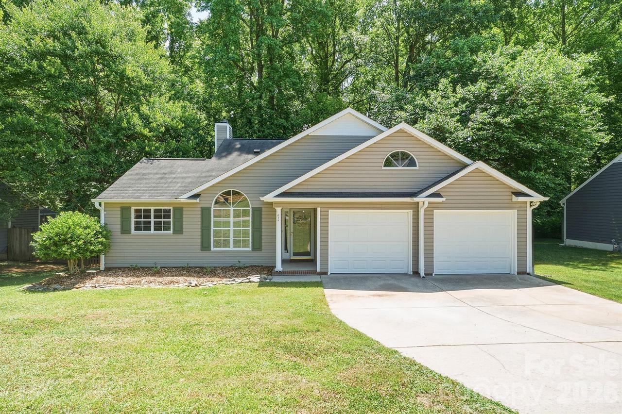 874 Rebecca Jane Dr., Mooresville, NC 28115