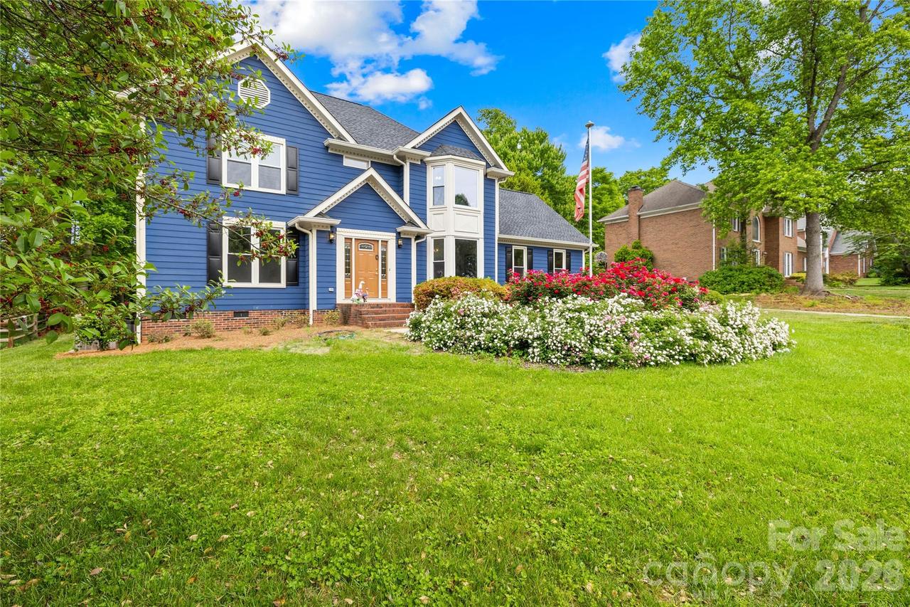 1066 Briarcliff Rd., Mooresville, NC 28115