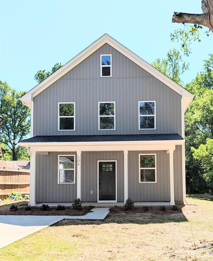 504 Oakland Dr., Shelby, NC 28150