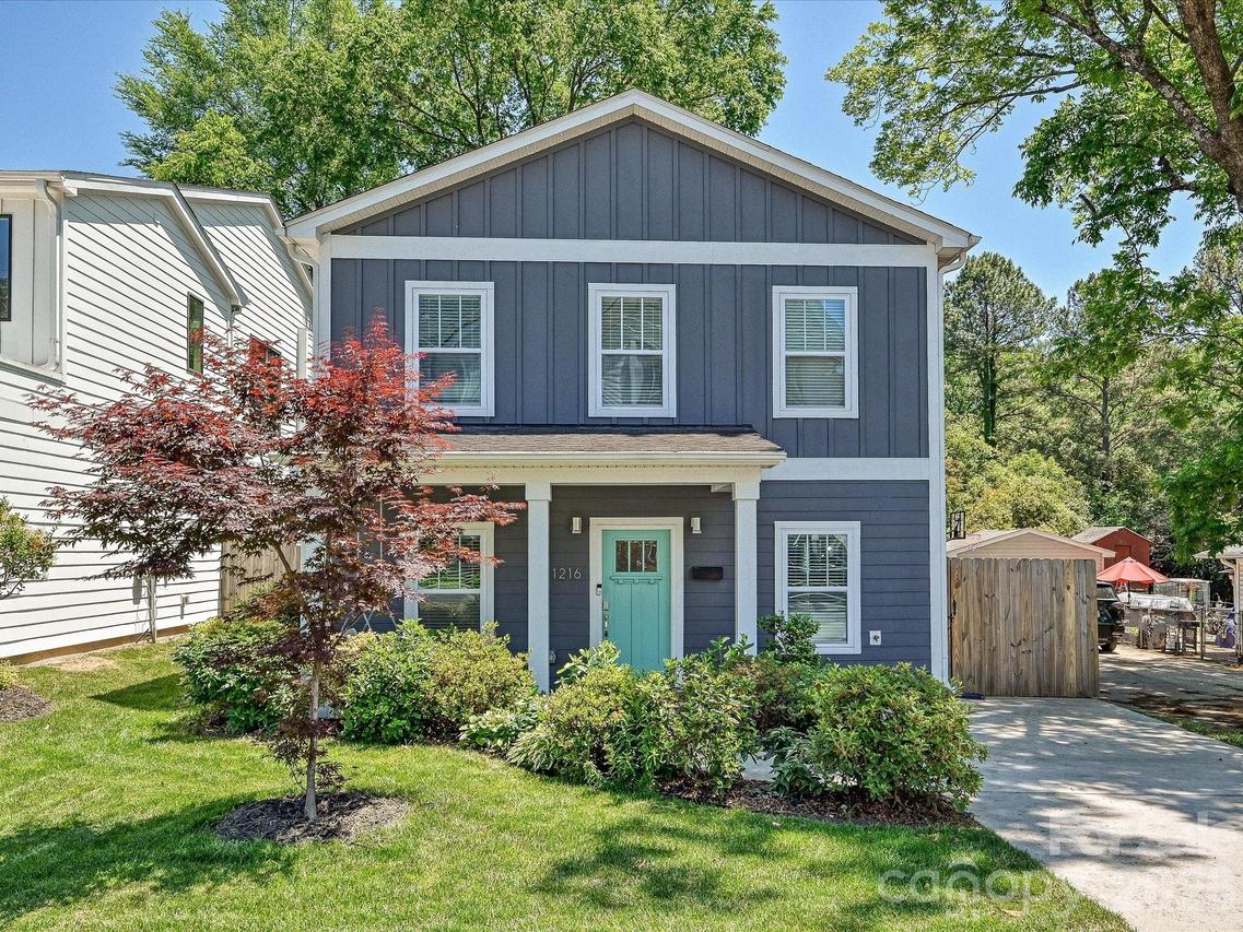 1216 Lomax Ave., Charlotte, NC 28211