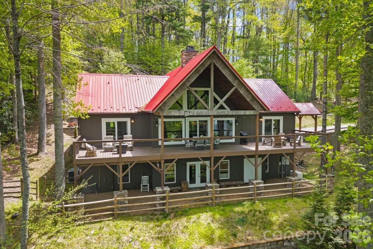 506 Crystal Mountain Rd., Boone, NC 28607