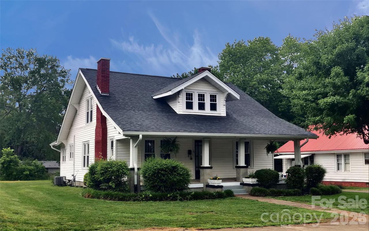 46 Falls Ave., Granite Falls, NC 28630