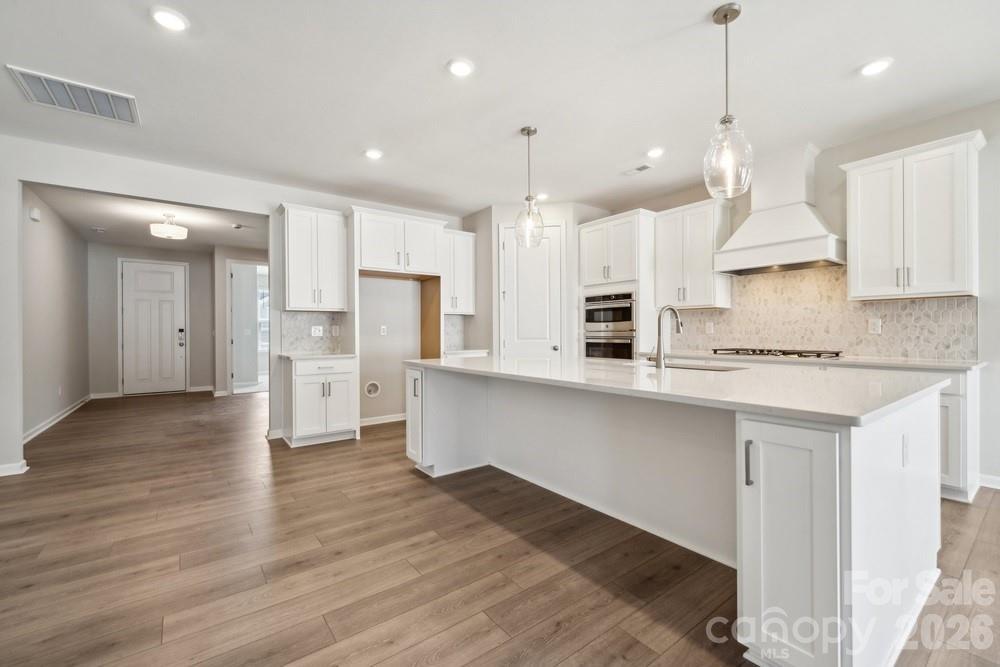 18214 Torchbearer Ln., Charlotte, NC 28278