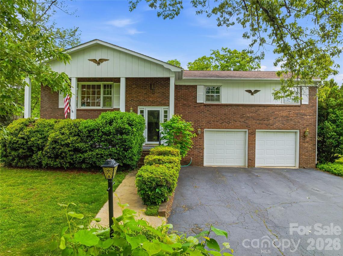 208 Applecross Ln. #77, Hendersonville, NC 28791
