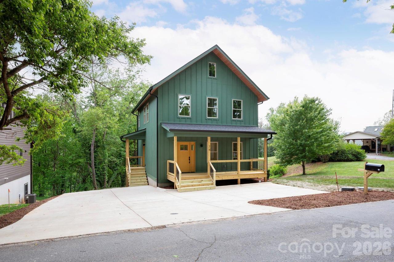 76 Jonestown Rd., Asheville, NC 28804