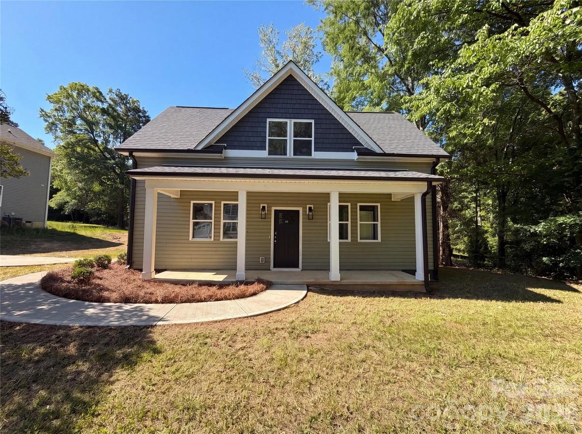 1402 Martin Luther King Ave., Kannapolis, NC 28083