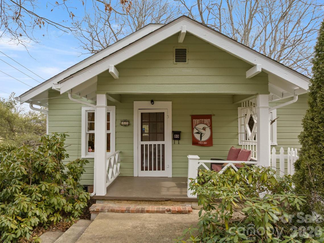 80 W Chestnut St., Asheville, NC 28801
