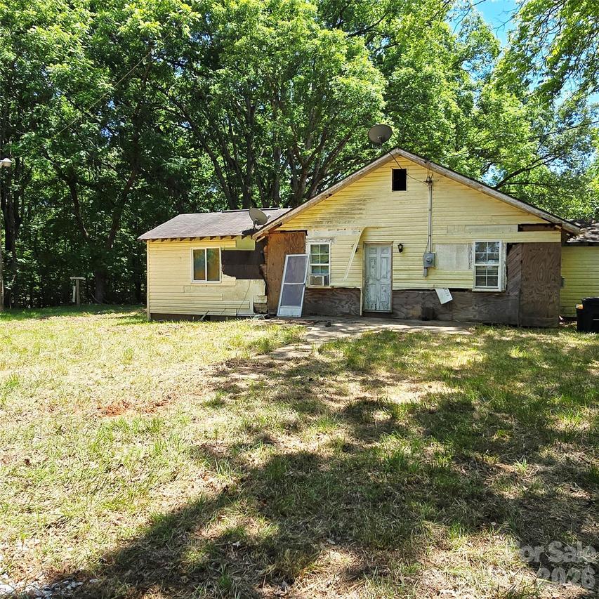 887 Okeewemee-star Rd., Star, NC 27356