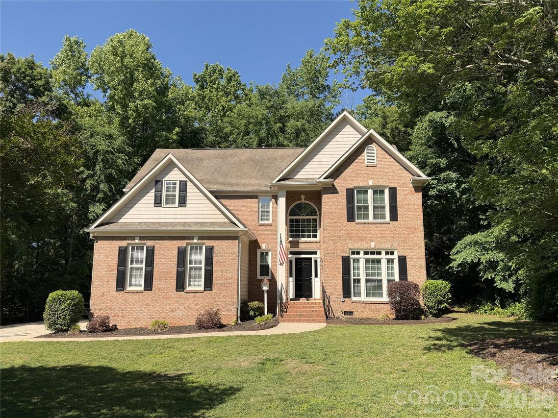 6000 Hunter Ln., Matthews, NC 28104