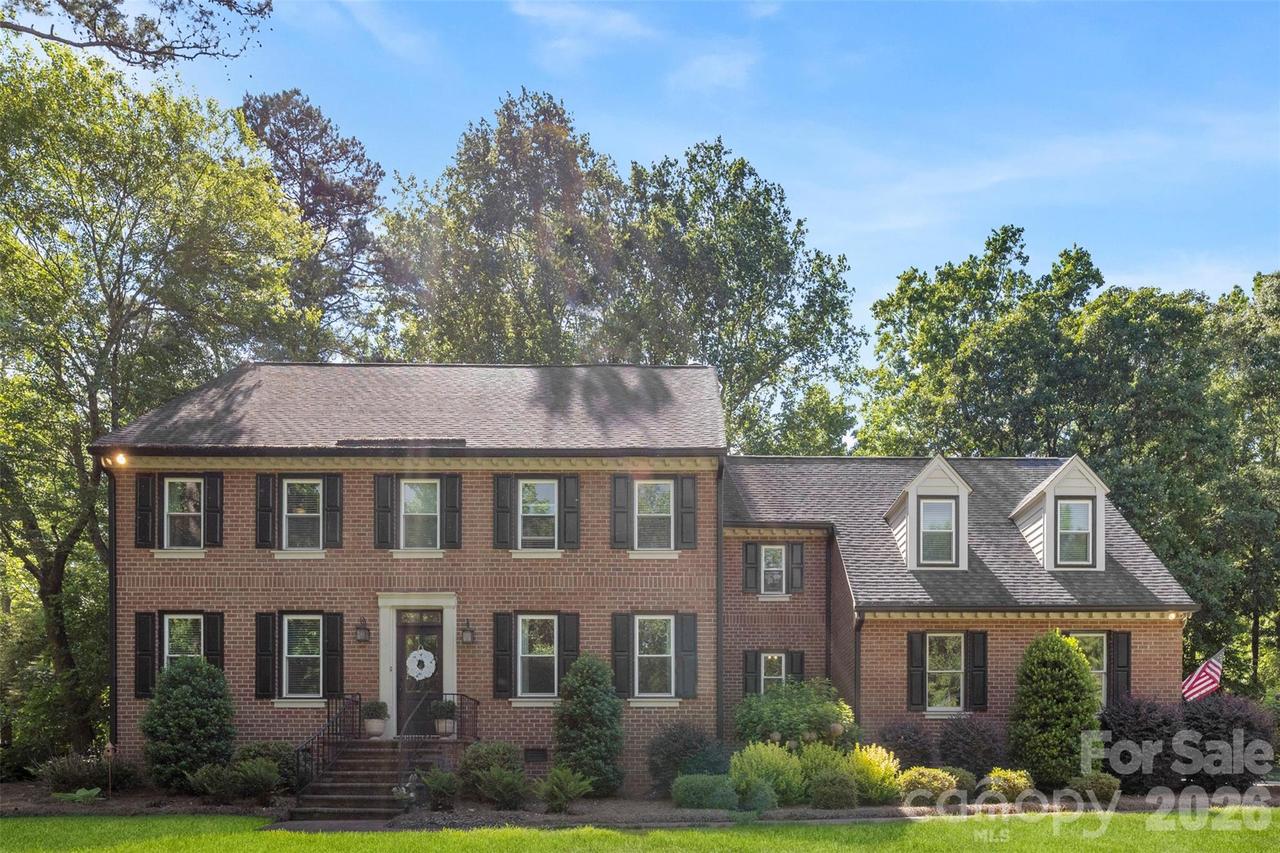 5061 Kentwood Dr., Gastonia, NC 28056