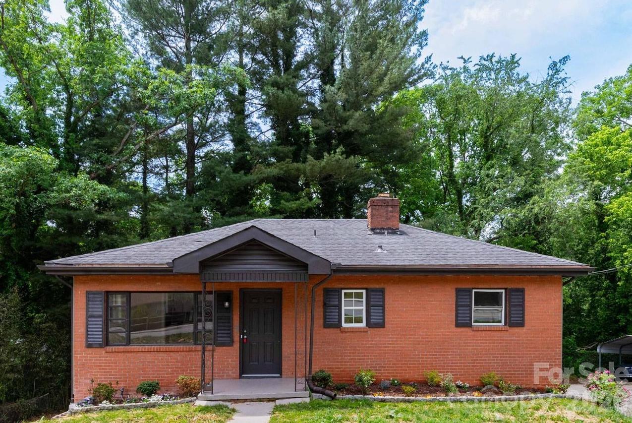 258 New Leicester Hwy., Asheville, NC 28806