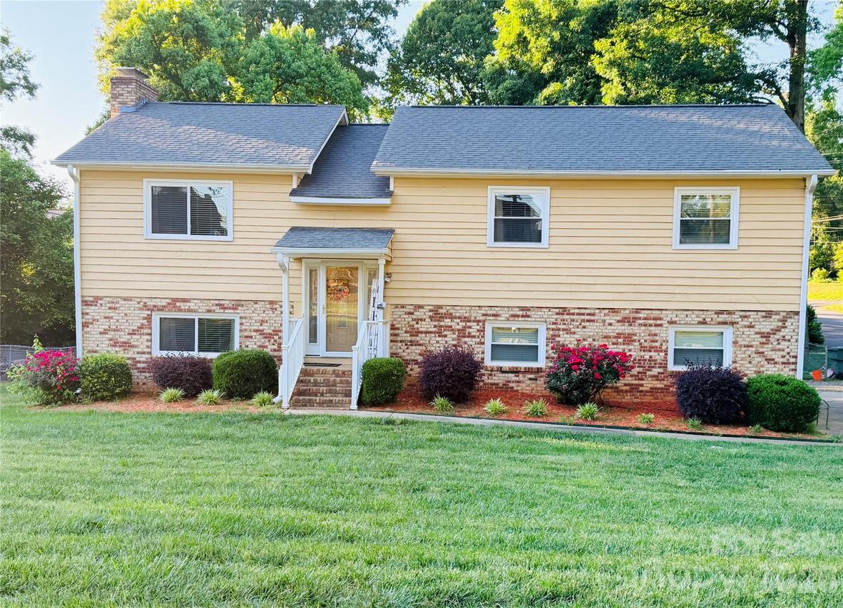 2600 Providence Dr., Gastonia, NC 28052