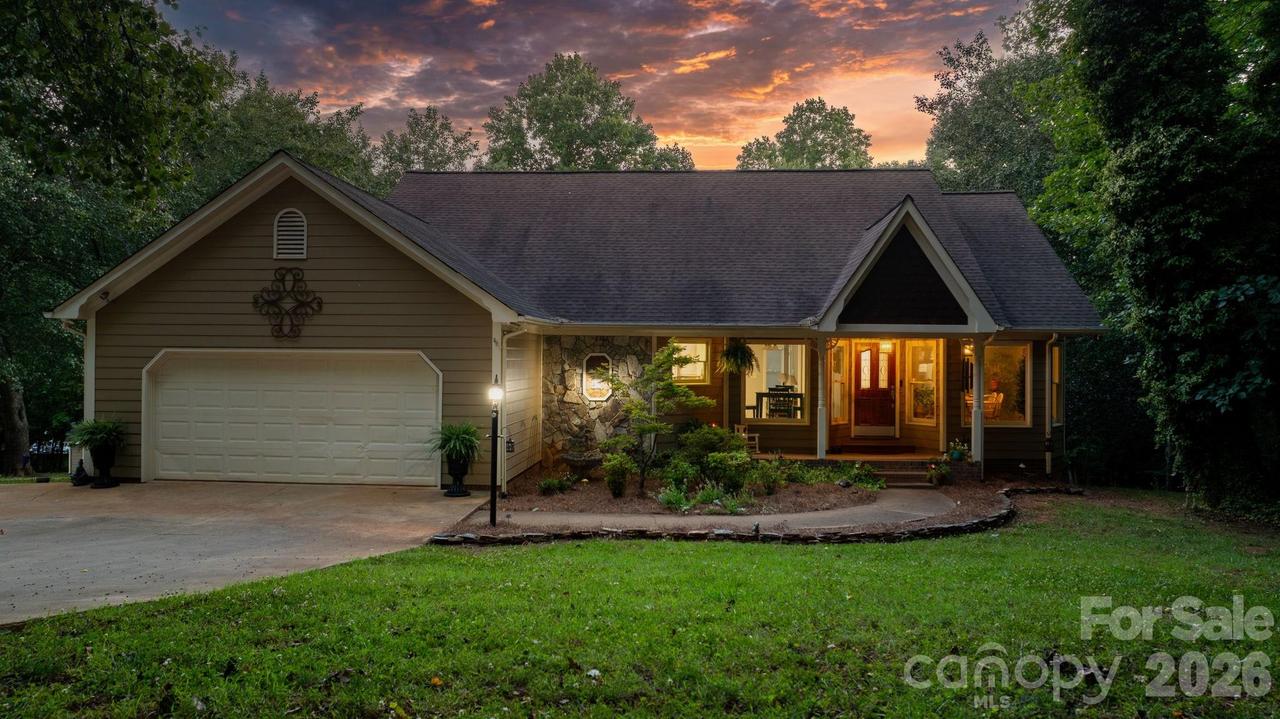 4093 Fairview Dr., Maiden, NC 28650