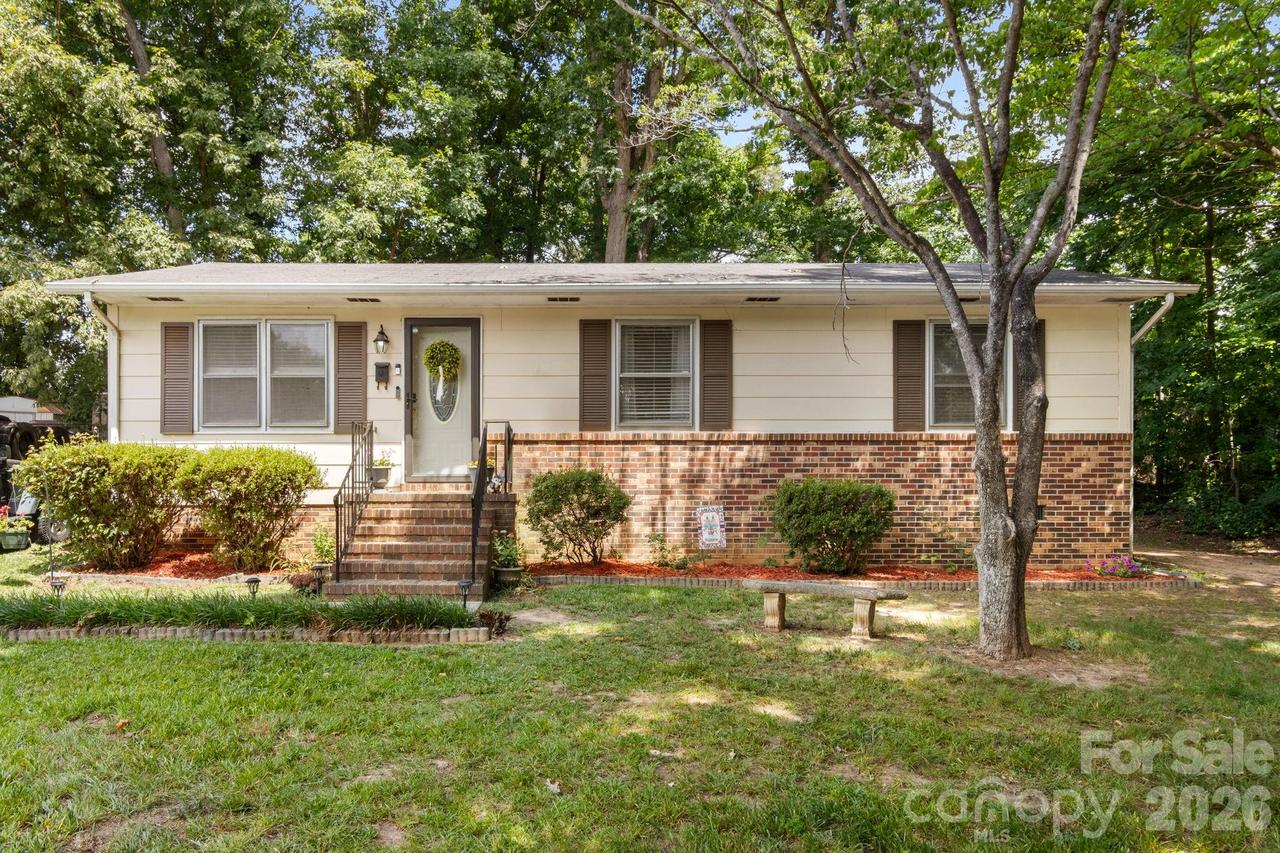 317 Willow St., Stanley, NC 28164