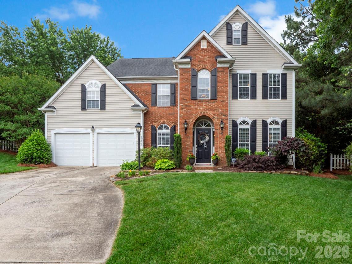12301 Silveroak Ln., Charlotte, NC 28277