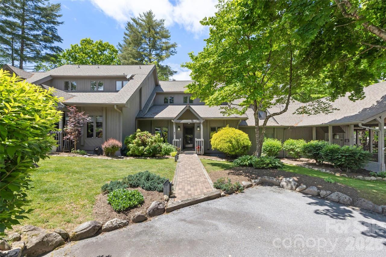 84 Fairway Villas Dr., Sapphire, NC 28774