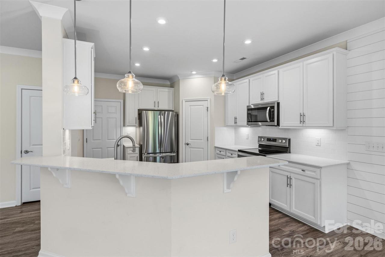 23206 Clarabelle Dr., Charlotte, NC 28273