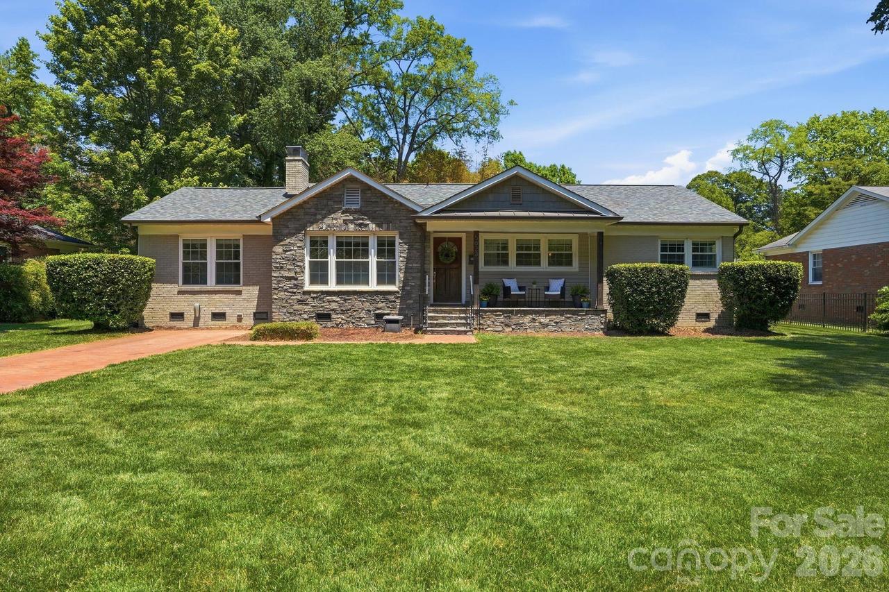 5623 Wedgewood Dr., Charlotte, NC 28210