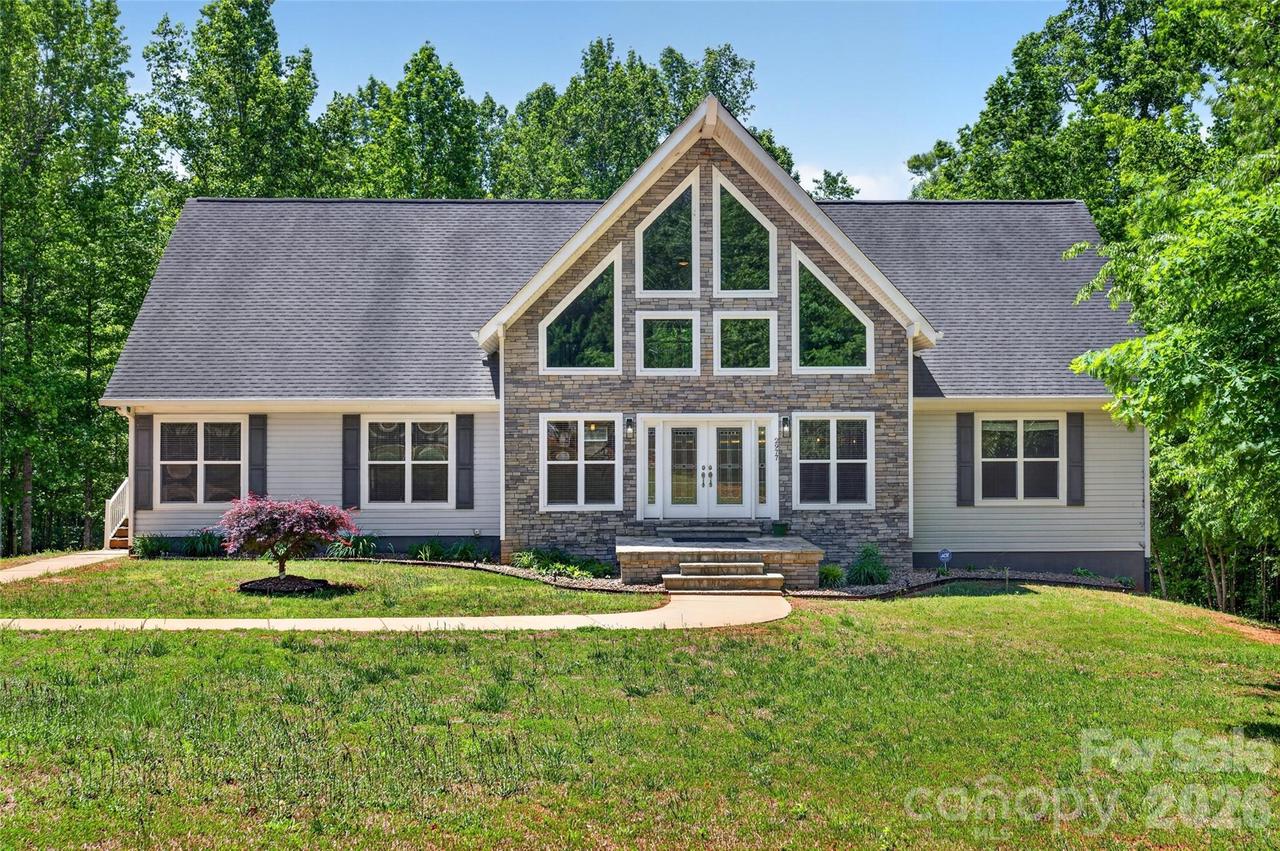 2977 Cabin Creek Dr., Catawba, NC 28609