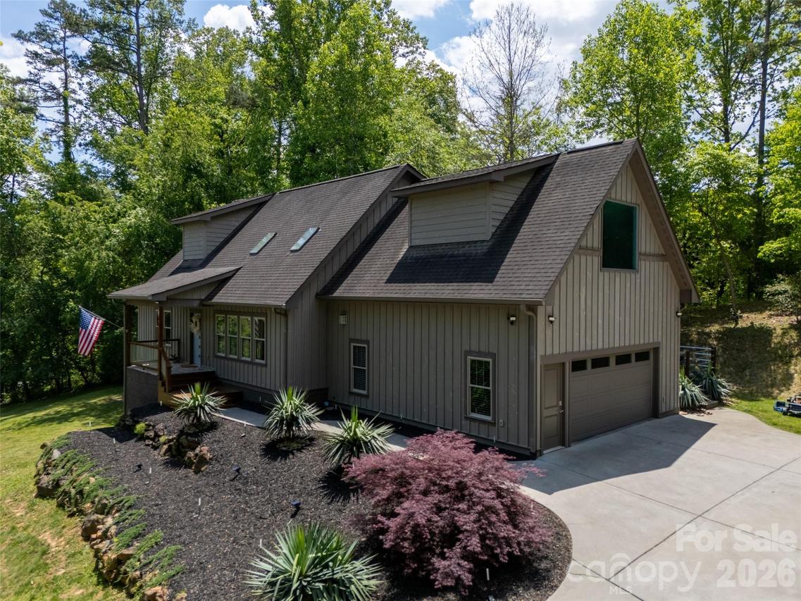 44 Sluder Branch Rd., Leicester, NC 28748