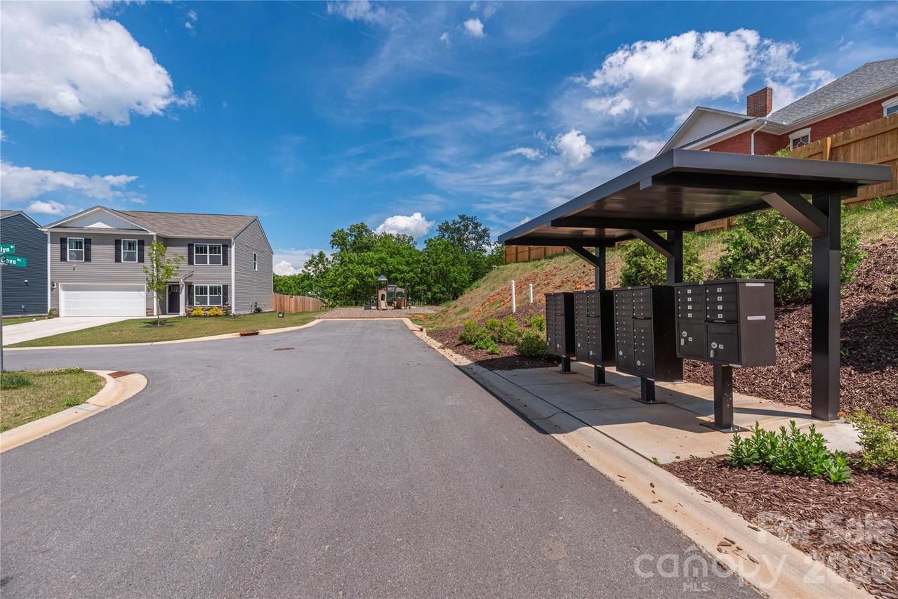 8 Madelyn Dr., Clyde, NC 28721