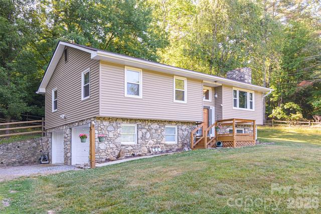 New Homes For Sale This Week That Attend West Buncombe Elementary: May 15th to May 21st