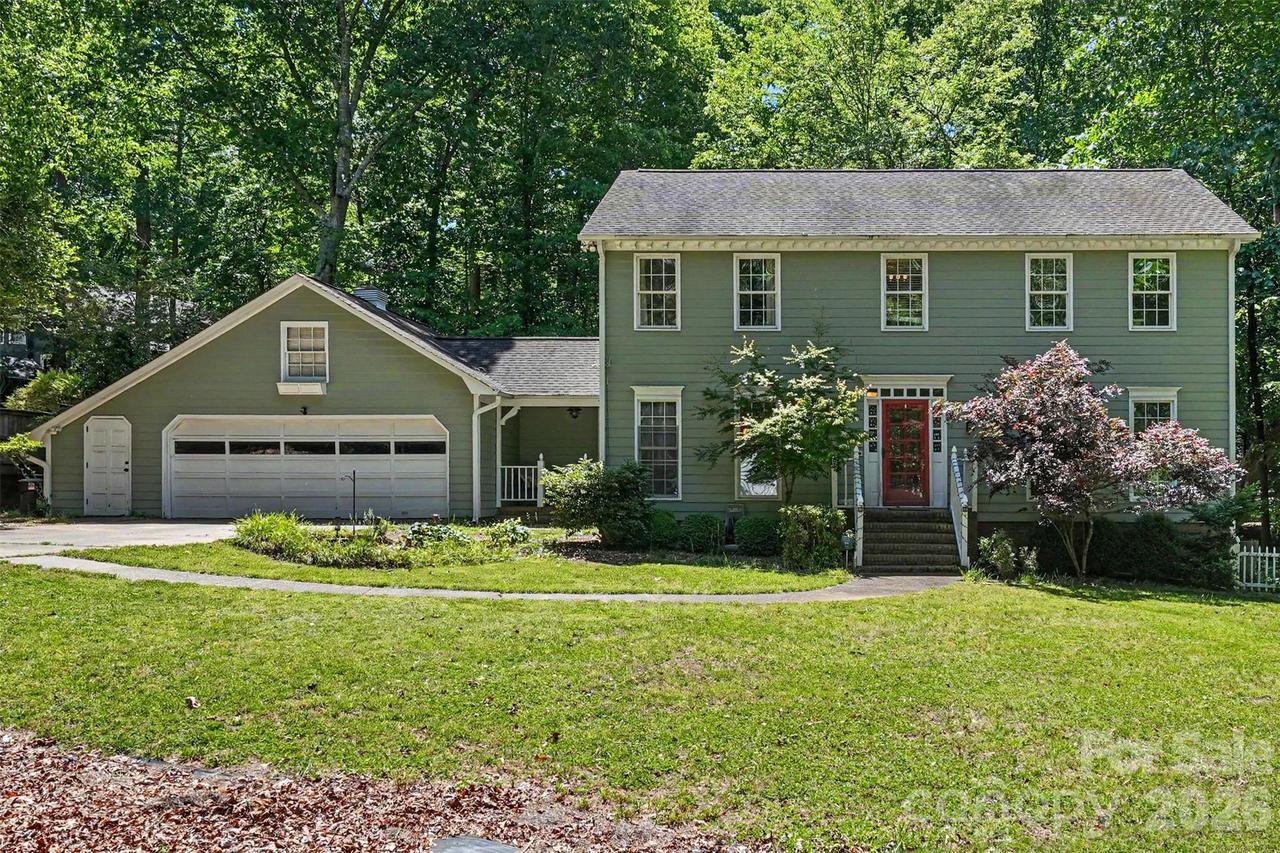 5812 Camelot Dr., Charlotte, NC 28270