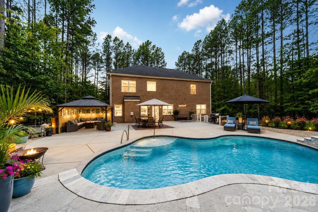 512 Stillwater Rd., Troutman, NC 28166