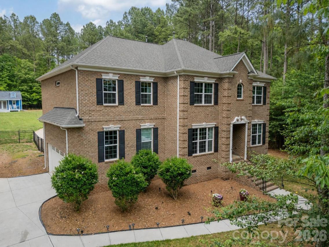 512 Stillwater Rd., Troutman, NC 28166